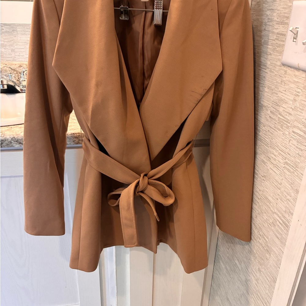 Elegant Tan Women's Jacket